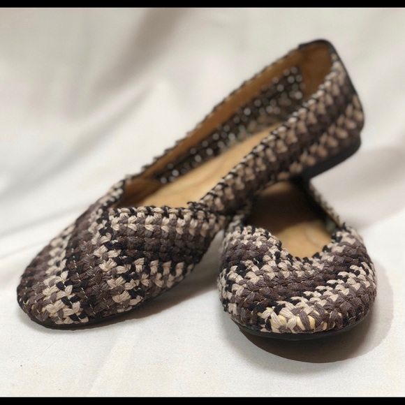 Ana Capri Woven Loafer - Picture 2 of 3